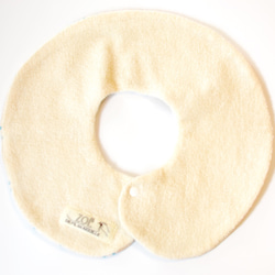 50%OFF！　ベビースタイ　baby bib pompon 360 green ivory 4枚目の画像