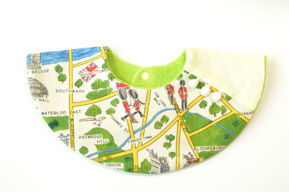 嬰兒圍兜絨球360°倫敦地圖淺綠色 第2張的照片