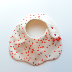 baby bib pompon PUMPKIN MUDDY red 2枚目の画像