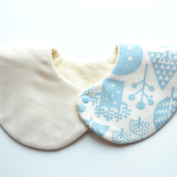 baby bib pompon 360 mori light blue 4枚目の画像