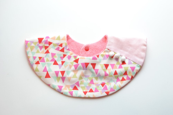 baby bib LIBERTY pompon 360 red pink 2枚目の画像