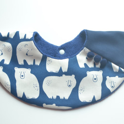 baby bib pompon 360° bears navy 2枚目の画像