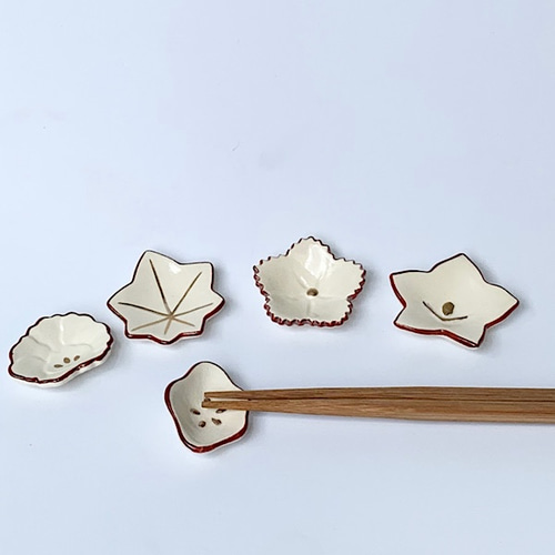 京焼・清水焼】朱金彩 愛づる箸置き～花替わり5個セット 箸・箸置き