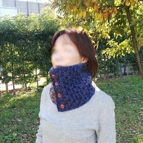 ボタン留め 手編みスヌード カラー（襟）風にも使えます ユニセックス