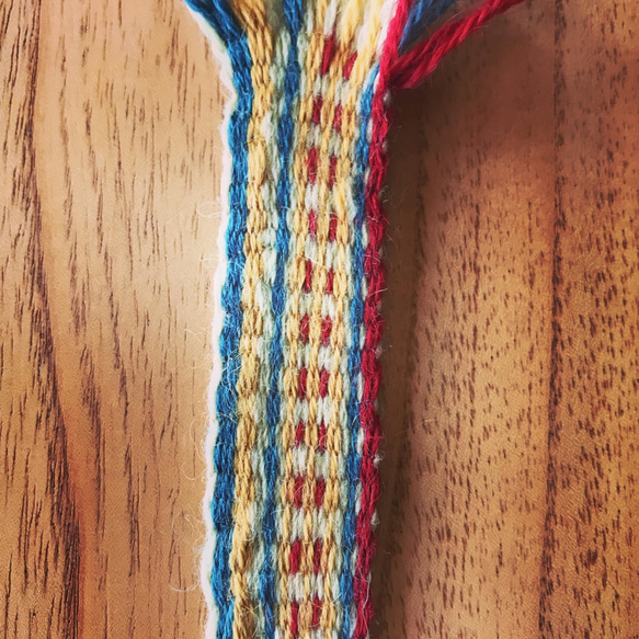 糸織り「セーター」 1枚目の画像