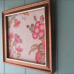 『送料無料』ヴィンテージ花柄 壁掛け額装パネル 正方形 c 2枚目の画像