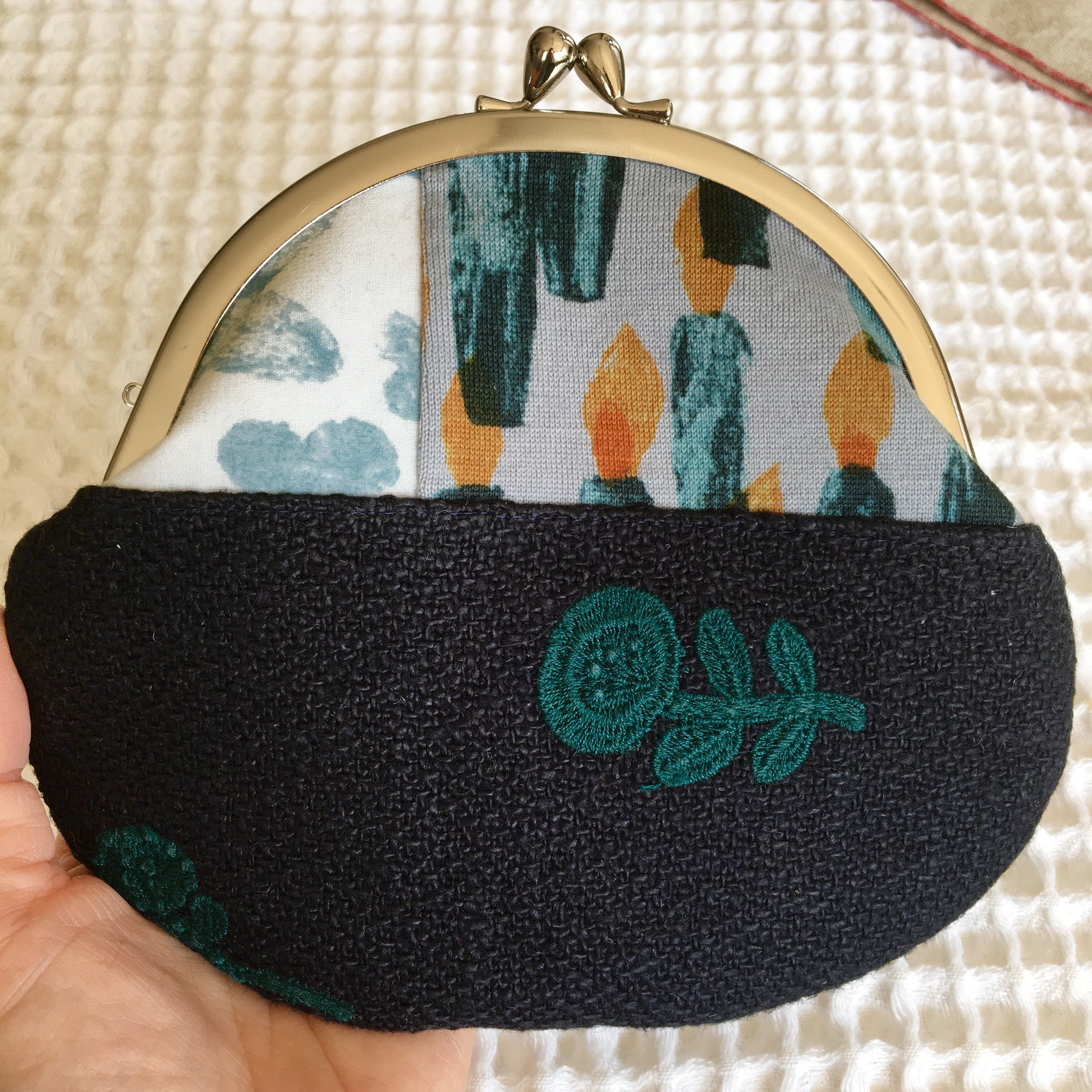 ミナペルホネン bonheurスツール ハンドメイド ともす
