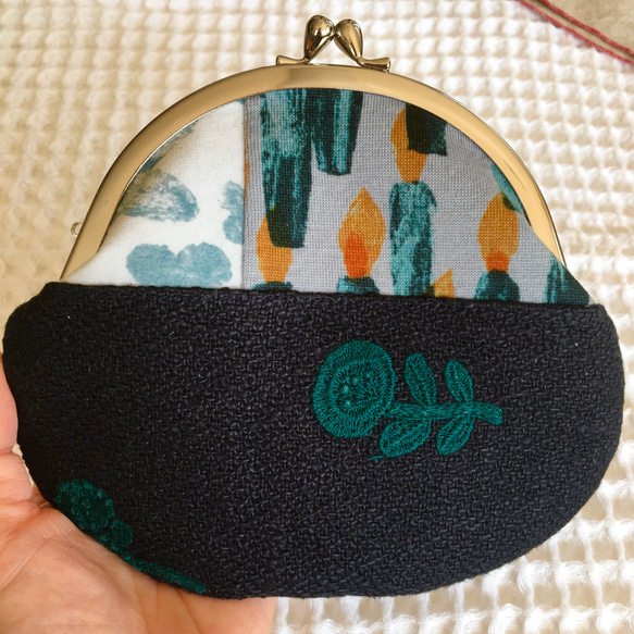 ミナペルホネンmina＊人気柄bonheur×memoria 刺繍生地を使った