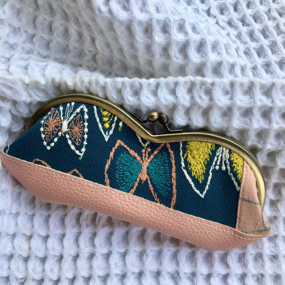 sale 本日のみ。ミナペルホネン　ハンドメイド　ペンケース　メガネ　小物入れ ミナペルホネン がま口ペンケース がま口メガネケース ブルー