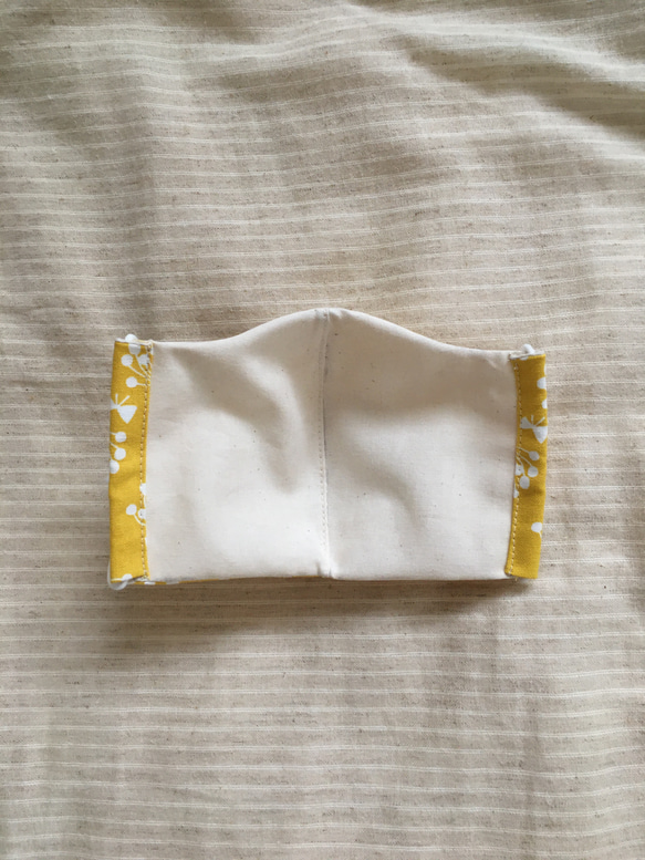 【新作】夏マスク・リネンコットンマスク ⚘  北欧(黄色) ゴム付き調整可 3枚目の画像