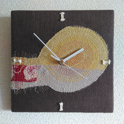 布と糸の壁掛け時計　ラクガキ sale 6枚目の画像