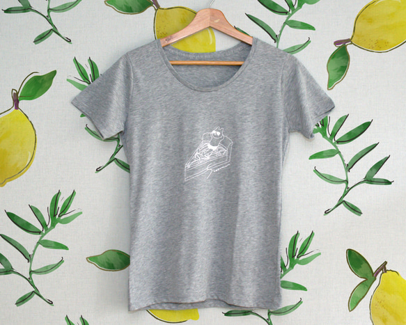 ネコぱん 夏のレモンタルトTシャツ グレー レディースLサイズ 1枚目の画像