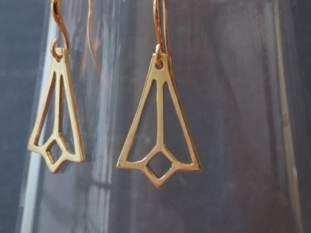 Utoka  ⭐ brass  レトロ模様のピアス