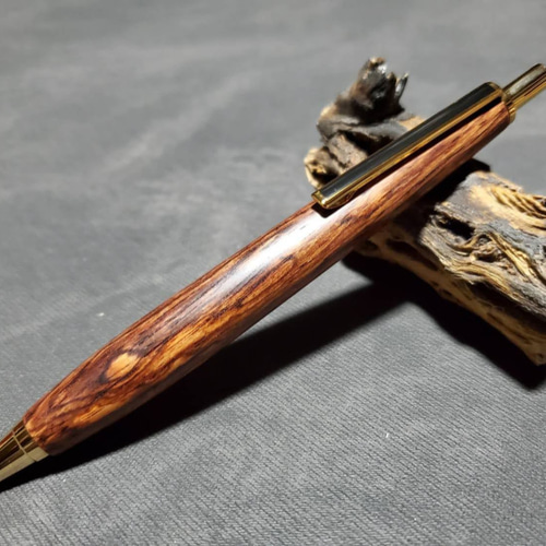 ボナンペン シャープペンシル ホンジュラスローズウッド　アルミ金具 真鍮 ボナンペン ホンジュラスローズウッド アルミ金具 - メルカリ