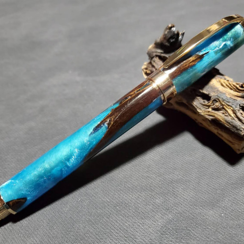 専用出品 【万年筆】拭漆ウッドレジン 欅蒼 - メルカリ