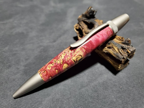 楓 バーズアイバール スタビライズウッドボールペン【送料・ギフト