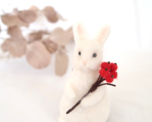 ☆様　うさぎ　羊毛フェルト額縁入り おひげさして】植毛タイプ 羊毛フェルト うさぎ オーダーメイド