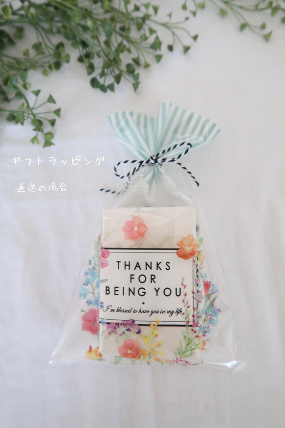 紫陽花ブローチ　(布花と刺繍)  SALE中 9枚目の画像