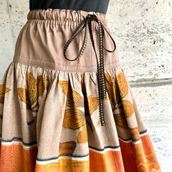 L-XL size　葉っぱと壺の落ち着いた布団皮スカート 6枚目の画像
