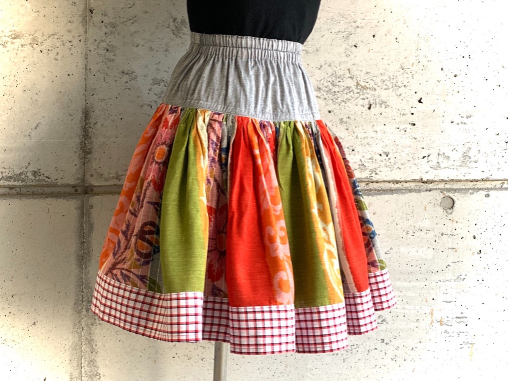 L~XL size　キャンディカラーの布団皮と浴衣生地のスカート