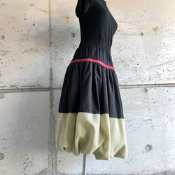 薄手のウールのふんわりスカート・オリーブグリーン 7枚目の画像