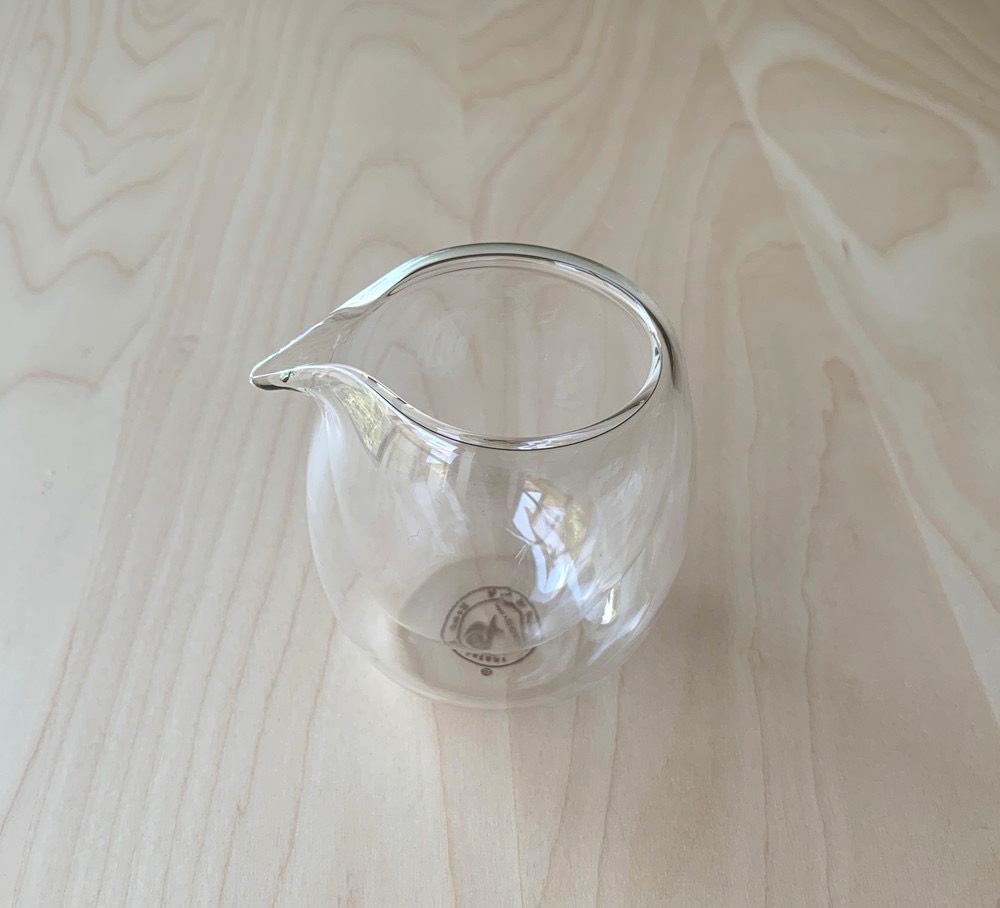 ガラス製 公道杯 茶海（涙型）9