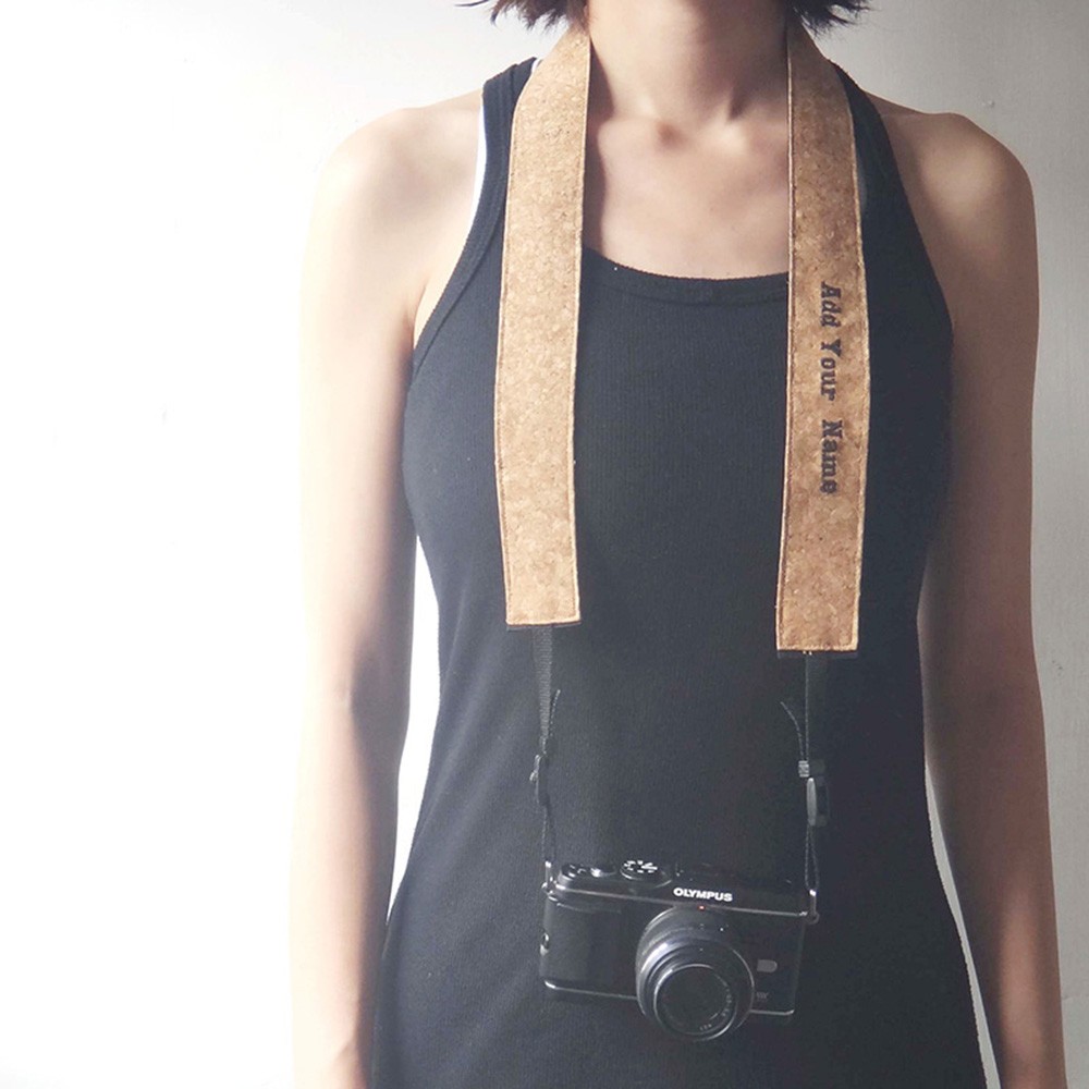 【名入れ刺繍入り】 CORK Camera Strap コルクカメラストラップ ネック デジカメ・コンパクトカメラ・携帯