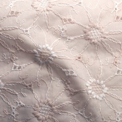 ♫生地　マーガレット刺繍　綿レース（1m）ピンクベージュ　コットンレース 3枚目の画像