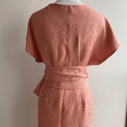 1点もの 着物リメイク　ピンク　シルク　カシュクールワンピース　着物ドレス　ミディ丈　ラップ 6枚目の画像