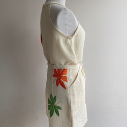 着物リメイク オフホワイト　楓柄　ショートパンツ 3枚目の画像