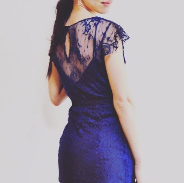 受注製作|ネイビーブルーレースのフォーマルドレス　お呼ばれ　結婚式　ウェディング　パーティー 後ろボタンバージョン