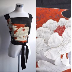 着物リメイク 黒留袖から作った2wayビスチェ (S07) その他トップス