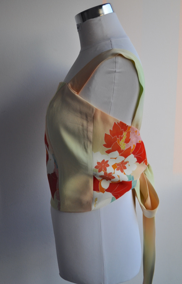 着物リメイク オレンジとグリーングラデーション着物で作った2wayビスチェ (S11) 6枚目の画像