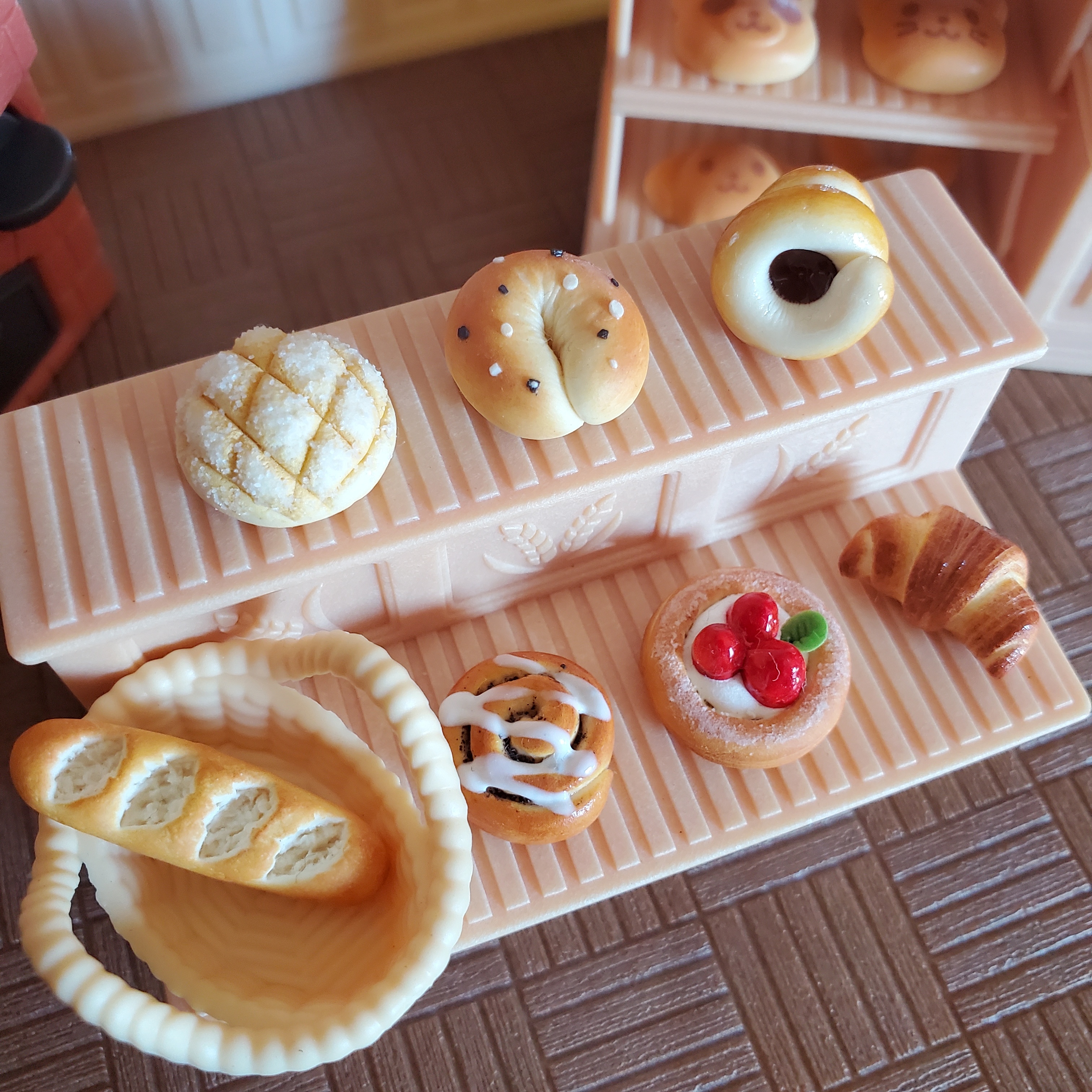 神戸屋 ミニチュアパン　オーナメント　全17種類セット 大きめミニチュアパン7種 レジン・樹脂 ねこごやぱん屋 通販