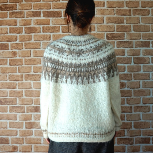 新品タグ付き ichi antiqurtes アルパカ100% ニット ふわふわ 新品タグ付き ichi antiqurtes アルパカ100% ニット ふわふわ ベビー