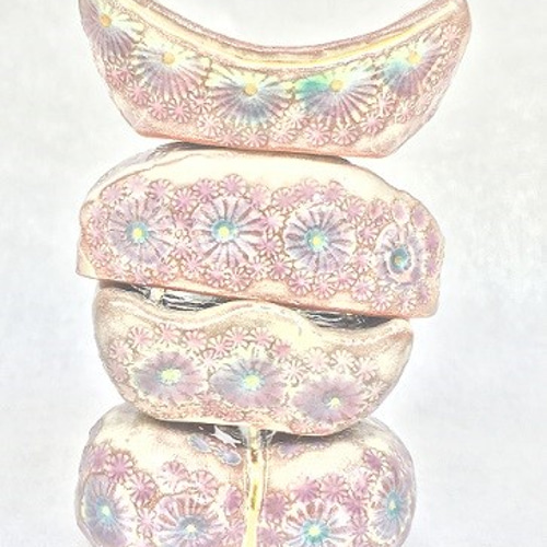 紫彩華紋 山型箸置き 箸・箸置き 森里陶楽 通販 9621105｜Creema