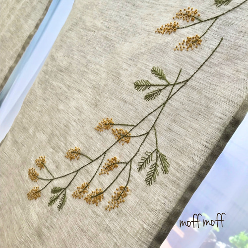 手刺繍【ハンドメイド】 花刺繍のれん