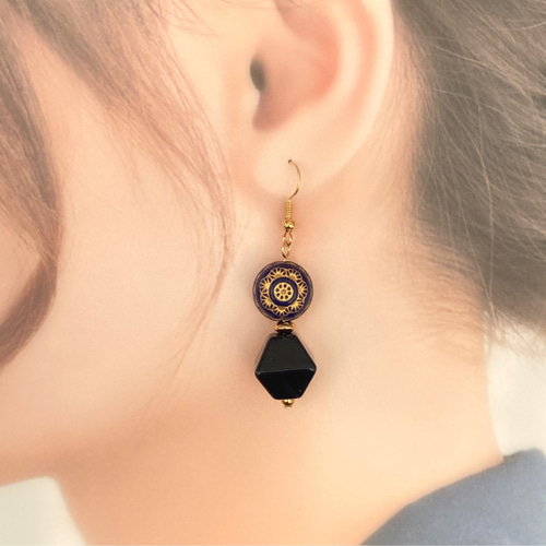 青と青とゴールドのピアス・イヤリング✴︎アンティークカラー 紺色