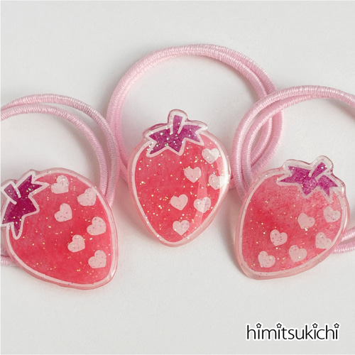 ♡ハートいちご【ヘアゴム】 イチゴ 苺 ピンク レッド 赤 かわいい