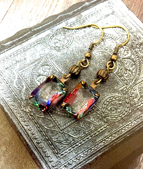 アンティーク　アイリスガラス　スクエア　パーツ　レインボーガラス アンティーク アイリスガラス スクエア パーツ レインボーガラス