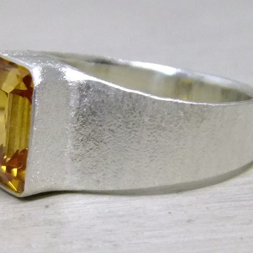 マディラシトリン　リング　マディラシトリン　指輪 マデイラシトリン3.58ct ダイヤモンド0.49ct プラチナ リング