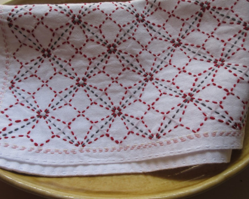 変わり麻の葉 ～赤xグレー～ 刺し子 花ふきん その他キッチン小物 