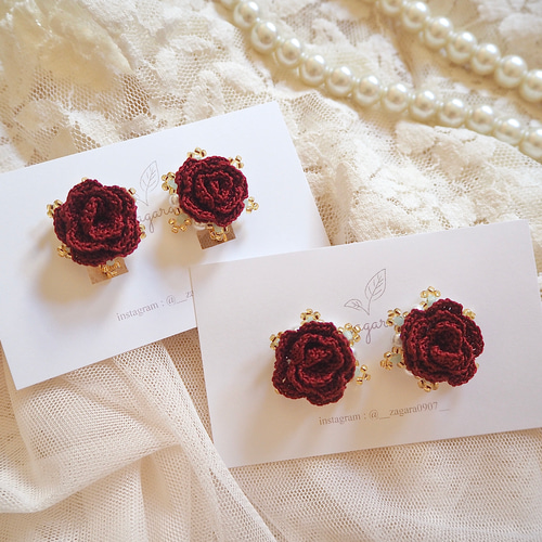 高貴なバラ ピアス・イヤリング かぎ針刺繍 ピアス（スタッド・一粒  