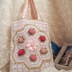 夢のバラのトートバッグ/手提げバッグ(ピンク) かぎ針刺繍 4枚目の画像