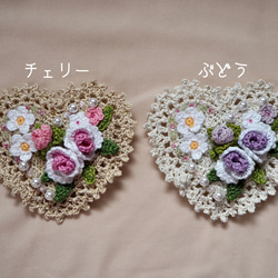 甘いお花のデザート ブローチ (全2色)　かぎ針刺繍 8枚目の画像