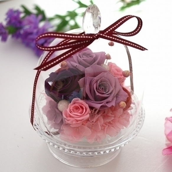 Mignonミニョン紫プリザーブドフラワー母の日ガラスドーム【ラインドット】パープル薔薇バラ花プリザ 2枚目の画像