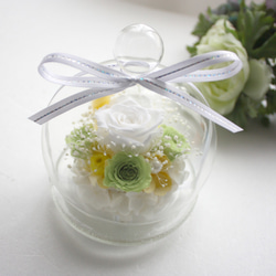プリザーブドフラワー ガラスドーム グリーン 結婚式 ブリザードフラワー 花 プリザ ばら お供え ペット供養 3枚目の画像