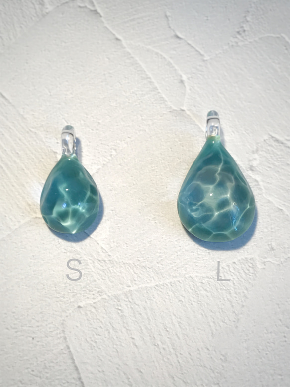 Sea glass pendant　L＊エメラルドグリーン 6枚目の画像