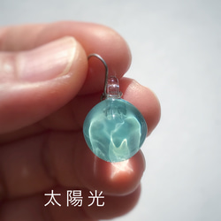 Creema限定！Sea glass ピアス／イヤリング＊エメラルドグリーン 2枚目の画像