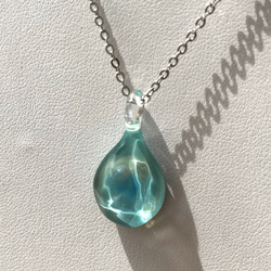 Creema限定！Sea glass pendant　S＊エメラルドグリーン 4枚目の画像